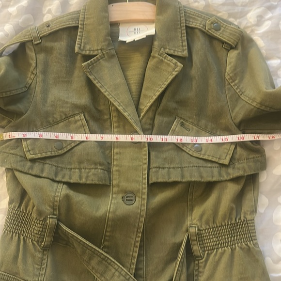 Anthropologie cargo jacket with raffle back - Picture 9 of 9